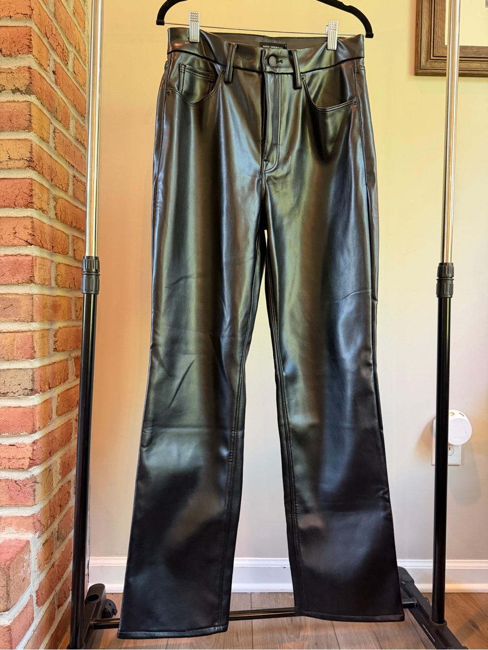 Good American Icon Black Faux Leather Straight Pants - Picture 2 of 8